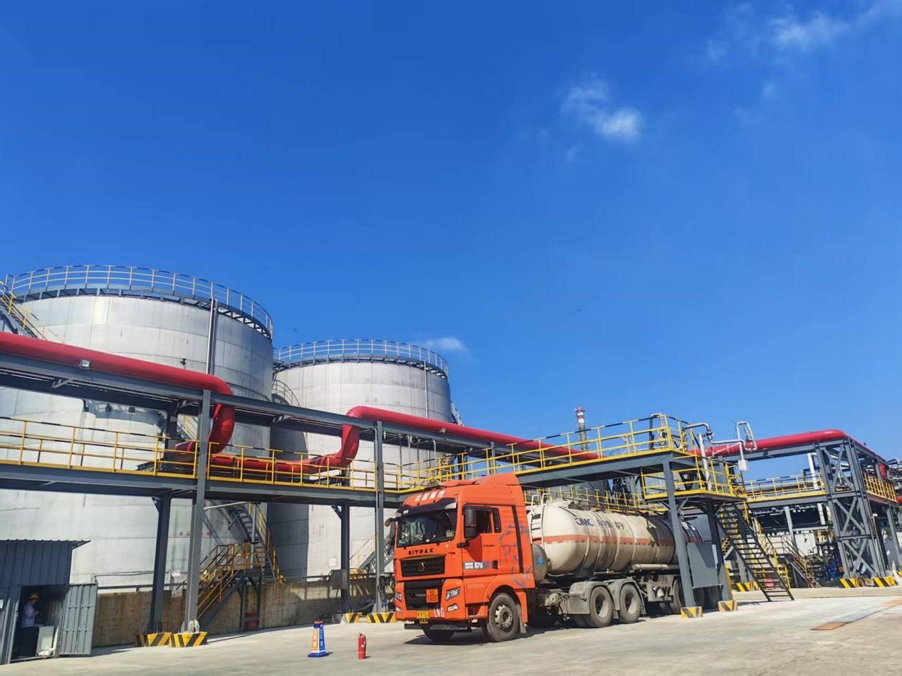 金正大貴州正磷化工公司10萬噸食品級(jí)凈化磷酸生產(chǎn)線投產(chǎn)